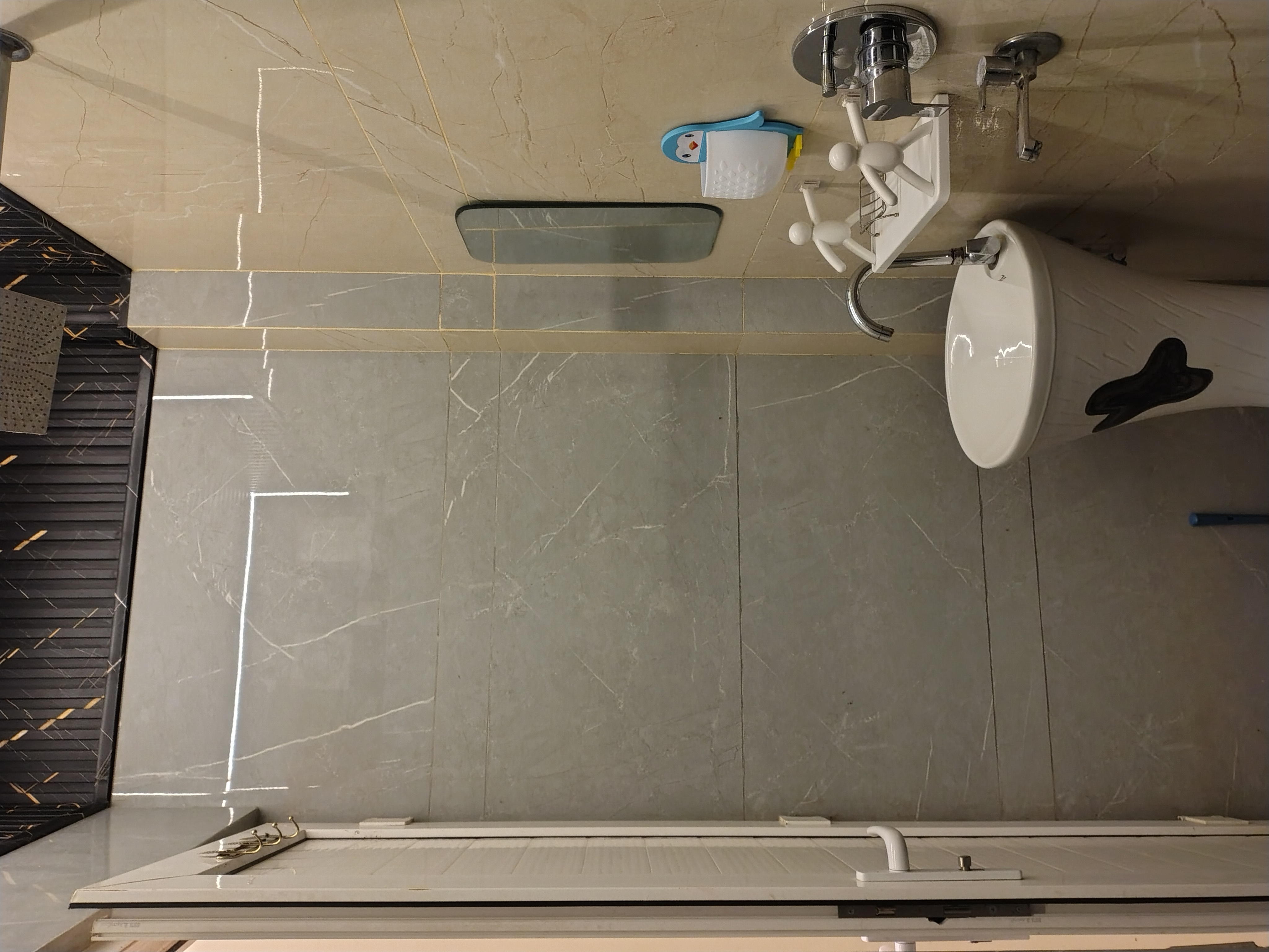 Walk-in Shower Bathroom